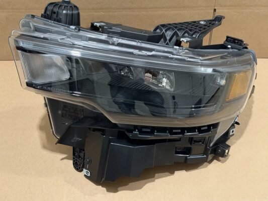 2025 RAM 1500 LED headlight