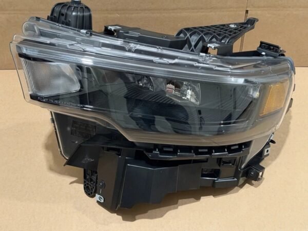 2025 RAM 1500 LED headlight