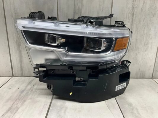 2019 RAM 1500 LED headlight