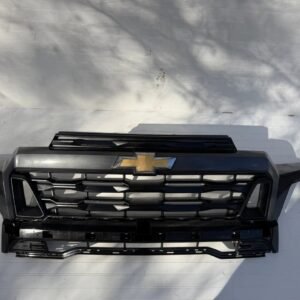 2023-2025 CHEVROLET COLORADO Z71 FRONT BUMPER RADIATOR GRILLE OEM