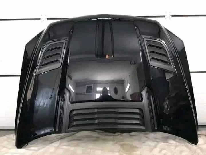 Dodge Ram 1500 Sport hood