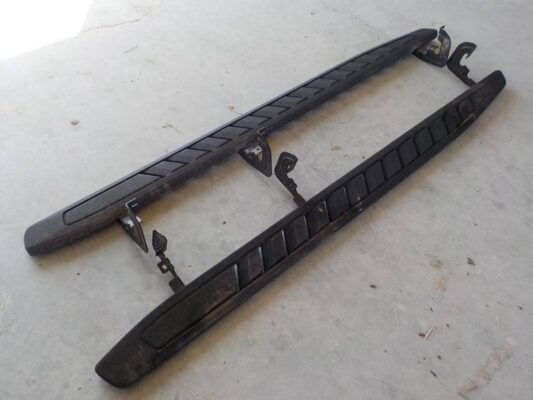 GMC Sierra AT4 running boards