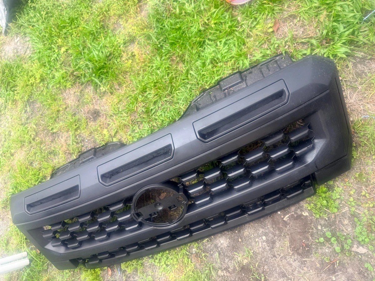 2025 nissan frontier front bumper